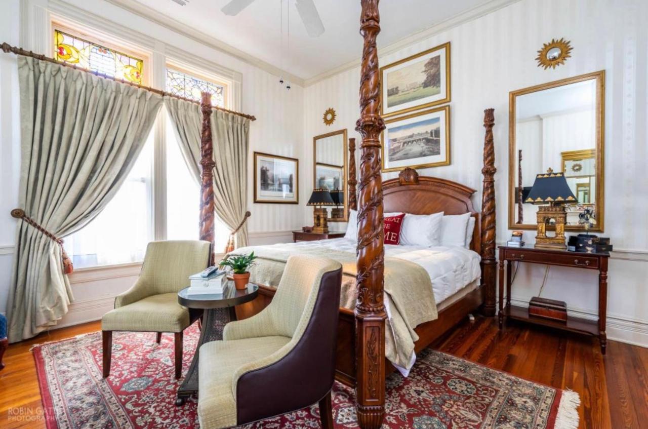 Bed and Breakfast Burke Mansion Мейкон Экстерьер фото