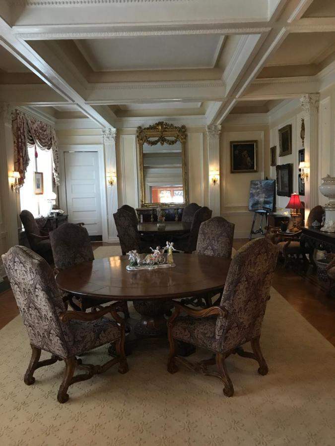 Bed and Breakfast Burke Mansion Мейкон Экстерьер фото